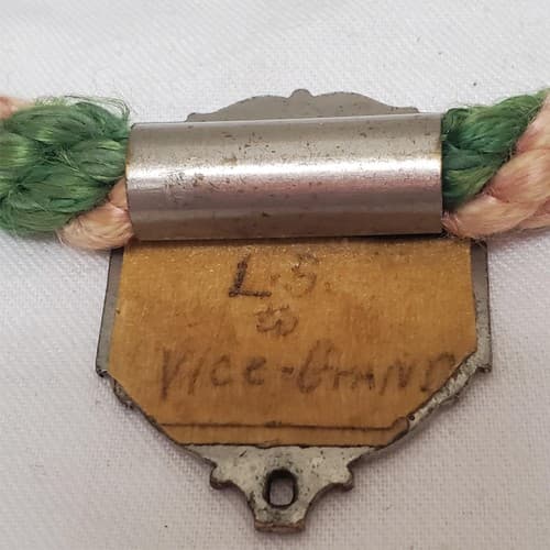 Vintage Odd Fellows Rope Pendant Necklace - Thumbnail 5