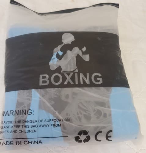 63" inch Portable Inflatable Punching Bag for Kids and Adults - Thumbnail 4