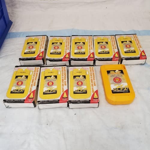 Lot of 7 OLFA 1064415 DC-4 Blade Disposal Case - Thumbnail 2