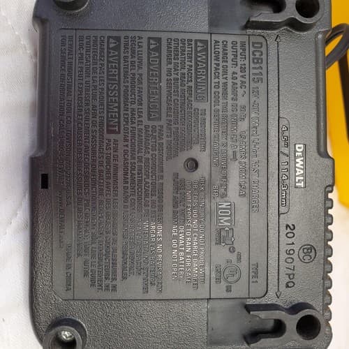 Lot of 3 Dewalt DCB115 12 v Drill Driver Set W/ DriverBatteries, Charger Lot-979 - Thumbnail 9