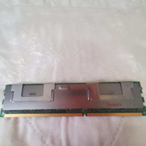 Hynix HMT151R7AFP4C-H9 4GB PC3-10600R-9-10-E1 DDR3 ECC Server RAM - Thumbnail 8