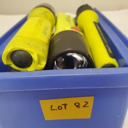 Lot of 11 Streamlight Flashlight LED LOT-82 - Thumbnail 3