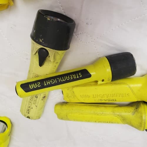 Lot of 11 Streamlight Flashlight LED LOT-82 - Thumbnail 10