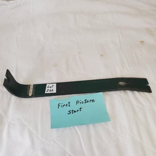 Woodings Verona Pry Lifting Scraping Utility Bar LOT-266 - Image 1