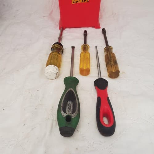 Lot of 5 Assorted Slotted, Phillips, Bit Driver Screwdriver LOT-652 - Image 1