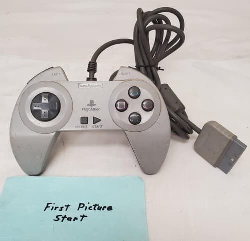 ASCII Ware 8100 Sony PlayStation PS1 Control Pad - Image 1