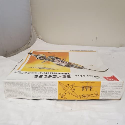 AMT 1/48 Martin B-26B Marauder Rare Vintage Model - Thumbnail 4