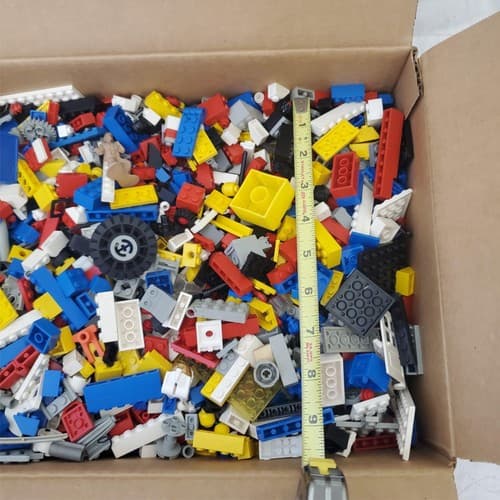 Lot of Legos Bricks & Parts Small Assorted Pieces - Thumbnail 3