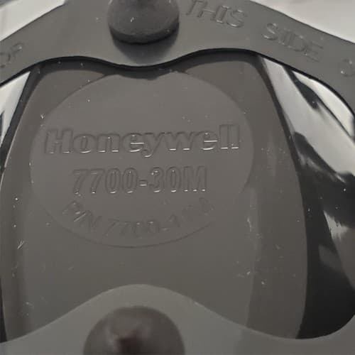 North Safety 7700-Series Respirator Silicone Half Mask 770030 Medium - Thumbnail 10