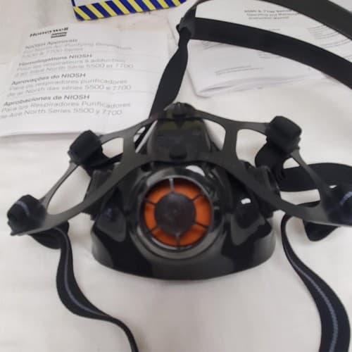North Safety 7700-Series Respirator Silicone Half Mask 770030 Medium - Image 1