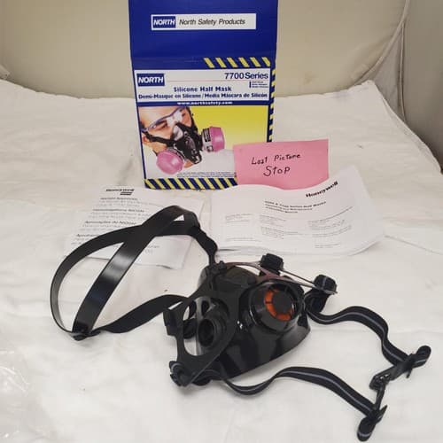 North Safety 7700-Series Respirator Silicone Half Mask 770030 Medium - Thumbnail 14