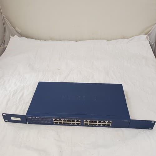 NETGEAR ProSafe JGS524 ProSafe 24 Port Gigabit Network Switch - Thumbnail 4