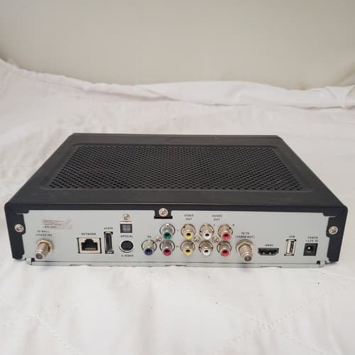 AT&T U-Verse VIP2250 HD DVR Cable Box Receiver - Thumbnail 4