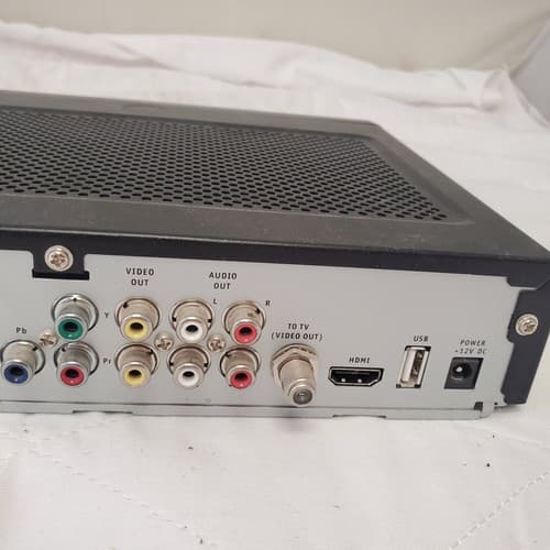 AT&T U-Verse VIP2250 HD DVR Cable Box Receiver - Thumbnail 7