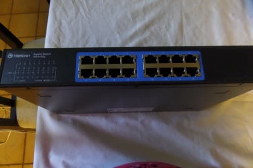 TrendNet TEG-S16Dg 16-Port Gigabit Switch - Thumbnail 2