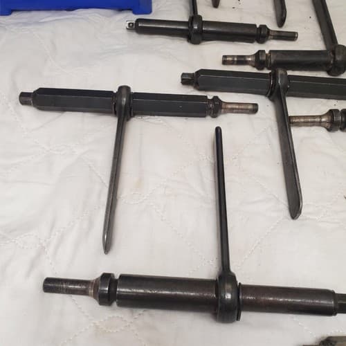 Lot of 10 Assorted Screw Removal Impact Tool LOT-409 - Thumbnail 4