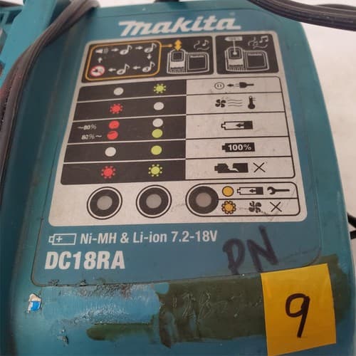 Makita DC18RA T Lithium Ion Rapid Fast Charger 240W 50-60Hz #9 - Thumbnail 2