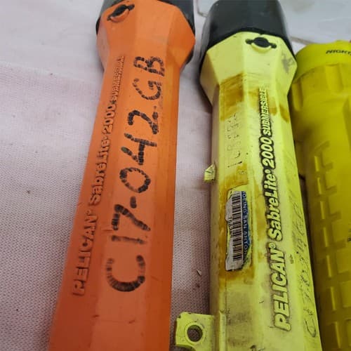 Lot of 5 NightStick Intrinsically Safe Flashlight LOT-931 - Thumbnail 4