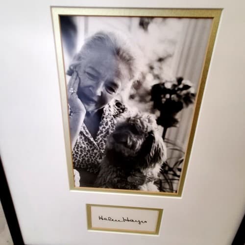 Vintage Autographed Actress Helen Hayes Large Framed Photograph Picture - Thumbnail 3