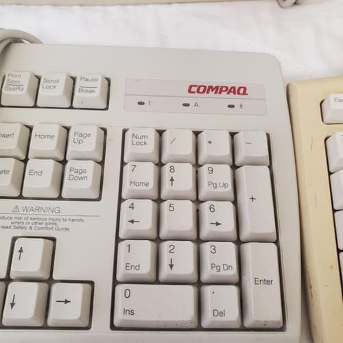 Lot of 5 Assorted Brands PC Keyboards - Thumbnail 6