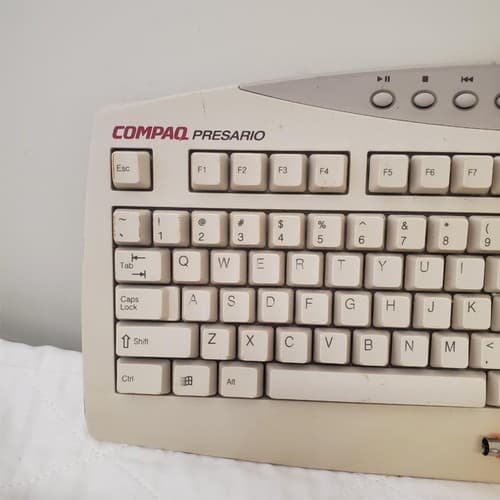 Lot of 5 Assorted Brands PC Keyboards - Thumbnail 5