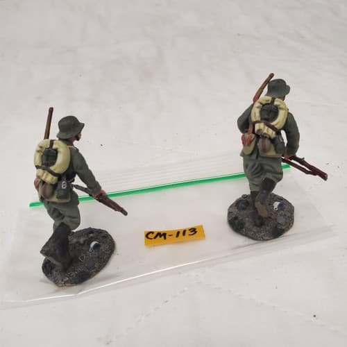 W. Britain 23058 1916-18 German Infantry's Pioneer Running CM-112 - Thumbnail 3