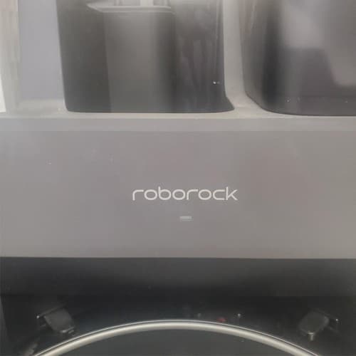 Roborock S7 Max Ultra Robot Vacuum and Mop with Sink fill station - Thumbnail 2