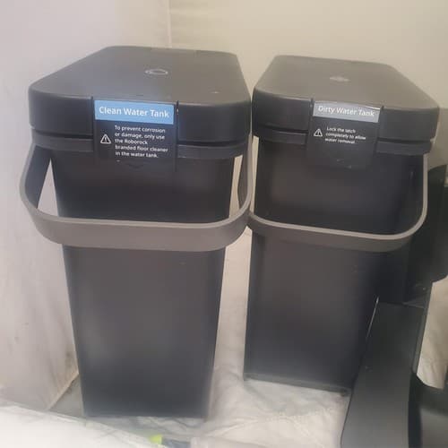 Roborock S7 Max Ultra Robot Vacuum and Mop with Sink fill station - Thumbnail 6