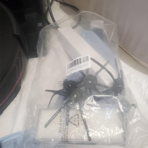 Roborock S7 Max Ultra Robot Vacuum and Mop with Sink fill station - Thumbnail 10