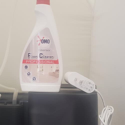 Roborock S7 Max Ultra Robot Vacuum and Mop with Sink fill station - Thumbnail 17