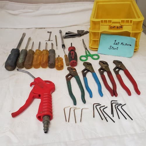 Lot of Assortment of Pliers, Scissors, Drivers & other Hand Tools LOT 354 - Thumbnail 3