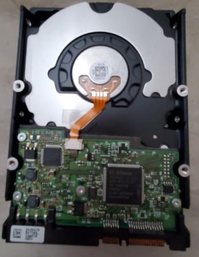 Hitachi Deskstar 250GB 7200RPM 8MB Cache SATA 3.5 Hard Disk Drive HDT722525DLA38 - Thumbnail 6