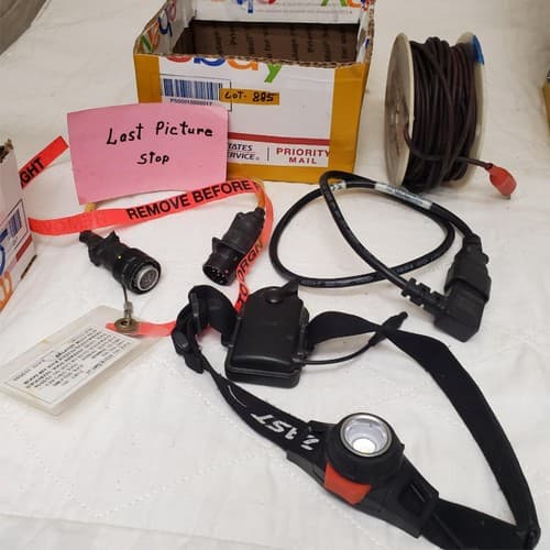 Lot of Hiking Headlamp with Industrial Power Cables & Connectors LOT-885 - Thumbnail 13