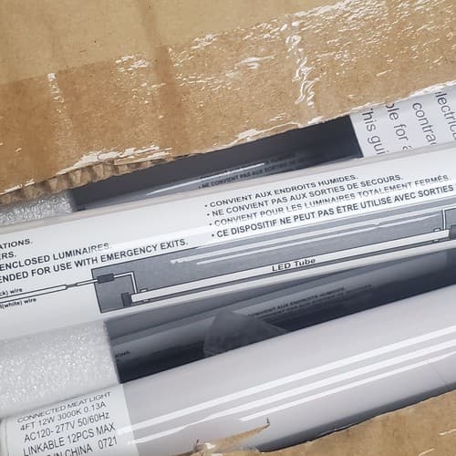 Lot of 30 Connected Meat Light 4FT LED Tube Light 12W 3000K - Thumbnail 2