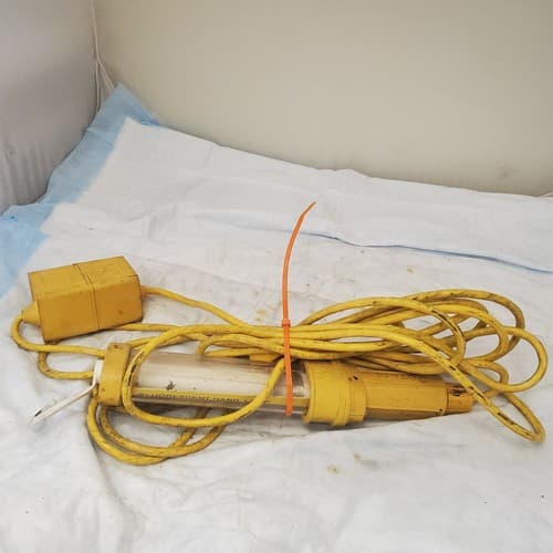 General Manufacturing Fluorescent Hand Lamp Fluorescent Light - Yellow - Thumbnail 12