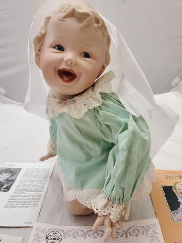 Edwin M Knowles Picture Perfect Babies Jessica Porcelain Doll by Yolanda Bello - Thumbnail 2