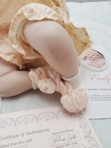 Edwin M. Knowles Emily Picture Perfect Babies Porcelain Doll by Yolanda Bello - Thumbnail 8