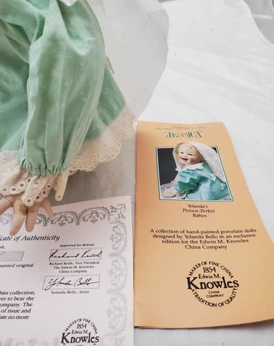 Edwin M Knowles Picture Perfect Babies Jessica Porcelain Doll by Yolanda Bello - Thumbnail 4
