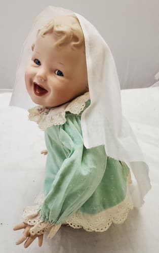 Edwin M Knowles Picture Perfect Babies Jessica Porcelain Doll by Yolanda Bello - Thumbnail 7