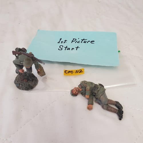 W. Britain 23089 1916-18 German Infantry Advancing with Ammo Box CM-113 - Image 1