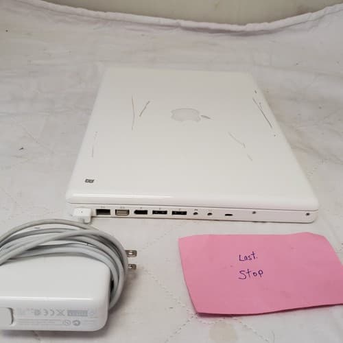 Vintage Apple Macbook Laptop Model A1181 White Bundle - Thumbnail 8