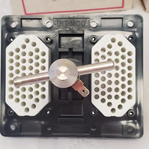 Lot of 2 Dit-Mco International 025-04623-0003 Rack Panel Connectors LOT-6 - Thumbnail 8