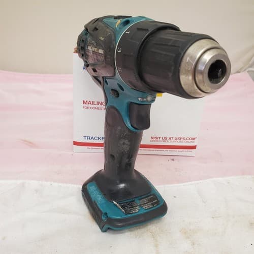 Makita XFD01 Compact 18V Cordless Drill Driver LOT-942 - Thumbnail 2