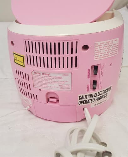 Hello Kitty KT2053 AM/FM Stereo CD Dual Alarm Clock Radio - Thumbnail 6