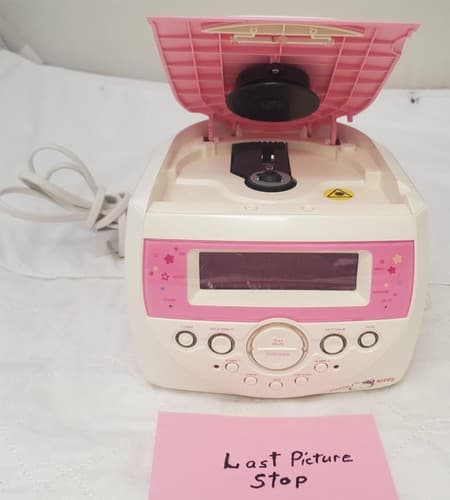 Hello Kitty KT2053 AM/FM Stereo CD Dual Alarm Clock Radio - Thumbnail 10