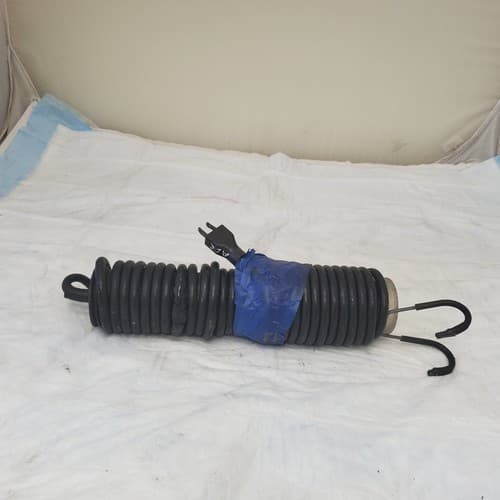 General Manufacturing Stubby II 13 Watt Fluorescent Light - Image 1