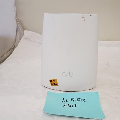 Netgear Orbi RBR40 AC2200 Router Whole Home Tri-band WiFi #4 - Image 1