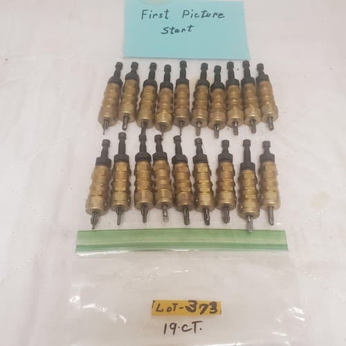 Lot of 19 Wing Nut Fasteners Clamps Wedgelock Kwik loc LOT-373 - Image 1