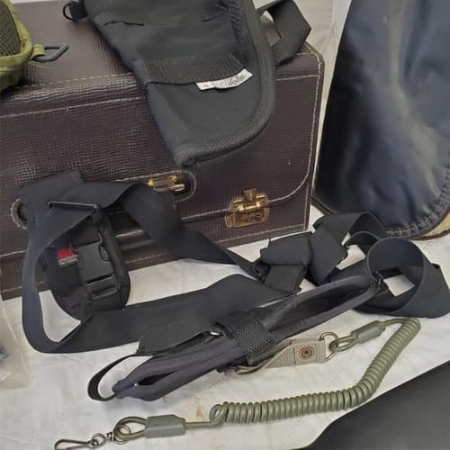 Lot of Various Military Items Collectibles LOT - 4 - Thumbnail 9