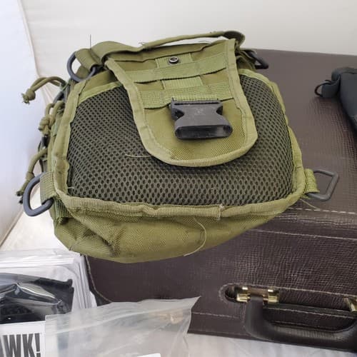 Lot of Various Military Items Collectibles LOT - 4 - Thumbnail 15